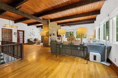 178 Wilmot Road, New Rochelle, NY 10804 - Photo 15