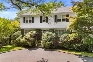 19 Carlton Rd, Bronxville, NY 10708 - Photo 3