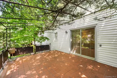 19 Carlton Road, Bronxville, NY 10708 - Photo 35
