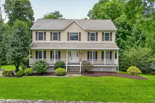 1 Stonefield Ct, Cortlandt Manor, NY 10567 - Photo 5