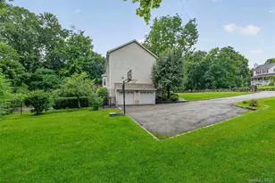 1 Stonefield Ct, Cortlandt Manor, NY 10567 - Photo 39