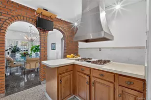 47-39 197th St, Flushing, NY 11358 - Photo 9