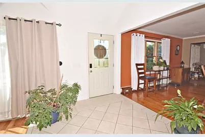 587 Johnson Avenue, Ronkonkoma, NY 11779 - Photo 3