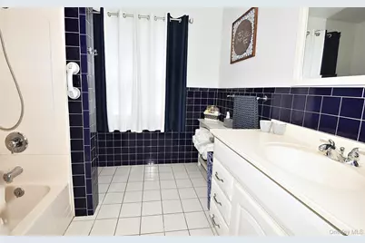 587 Johnson Avenue, Ronkonkoma, NY 11779 - Photo 19