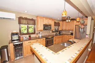 587 Johnson Ave, Ronkonkoma, NY 11779 - Photo 5