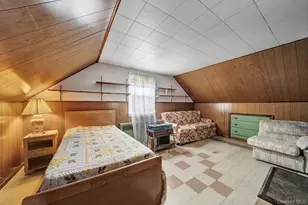 6 Lippold St, Merrick, NY 11566 - Photo 23