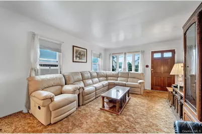 6 Lippold Street, Merrick, NY 11566 - Photo 5