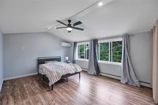 40 Blueberry Ln, Hicksville, NY 11801 - Photo 11