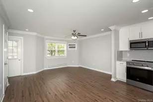 30 Bay Point Ct, West Babylon, NY 11704 - Photo 3