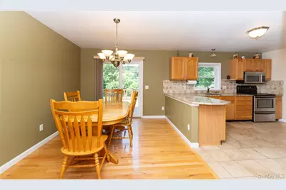 22 Hickory Lane, Pawling, NY 12564 - Photo 9