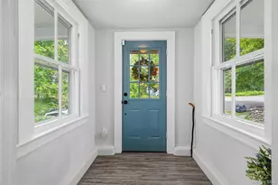 18 Washington Pl, Northport, NY 11768 - Photo 3