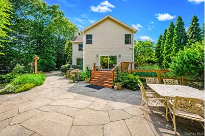 91 Traction Boulevard, Patchogue, NY 11772 - Photo 35