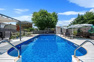 32 Yacht Club Rd, Babylon, NY 11702 - Photo 39