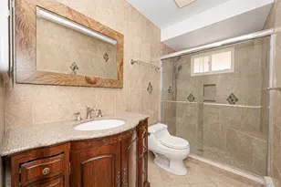 32 Yacht Club Rd, Babylon, NY 11702 - Photo 33
