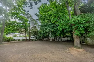 2907 Sipp Ave, Medford, NY 11763 - Photo 47