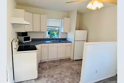 152 Throop Street, West Babylon, NY 11704 - Photo 3