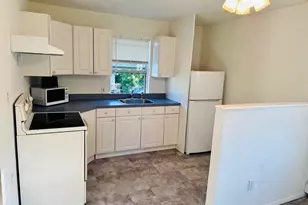 152 Throop St, West Babylon, NY 11704 - Photo 3