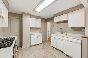 1200 Union Ave, Newburgh, NY 12550 - Photo 11