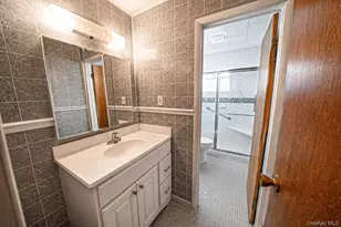 480 Fenimore Ave, North Babylon, NY 11703 - Photo 19
