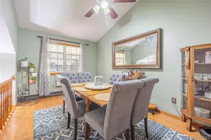 22 Hemlock Ct, Fishkill, NY 12524 - Photo 13