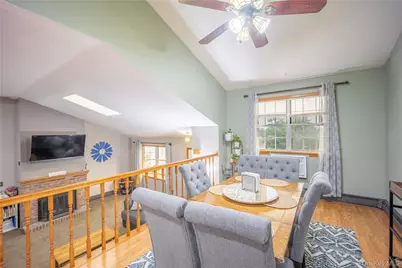 22 Hemlock Court, Fishkill, NY 12524 - Photo 11