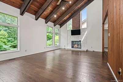 4 Leatherstocking Lane, Mamaroneck, NY 10543 - Photo 3