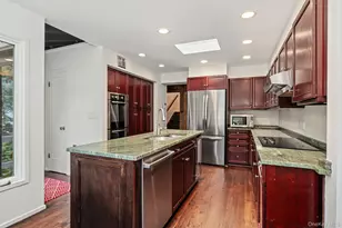 4 Leatherstocking Ln, Mamaroneck, NY 10543 - Photo 21