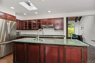 4 Leatherstocking Lane, Mamaroneck, NY 10543 - Photo 23