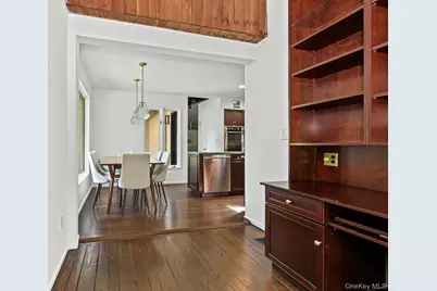 4 Leatherstocking Lane, Mamaroneck, NY 10543 - Photo 19