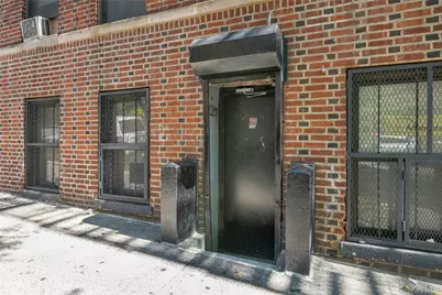 2400 Davidson Avenue #Ground FL Office, Bronx, NY 10468 - Photo 1