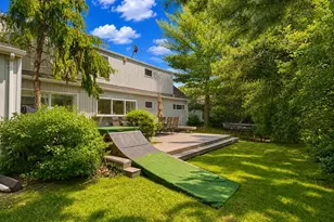 9 Arbor Rd, East Hills, NY 11577 - Photo 33