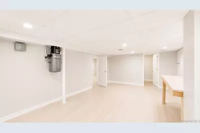 9 Arbor Road, East Hills, NY 11577 - Photo 31