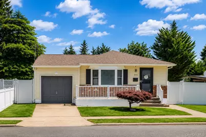241 Houston Street, Lindenhurst, NY 11757 - Photo 1