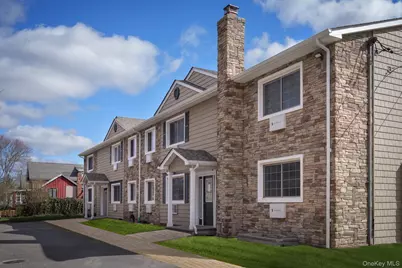 105 Lincoln Avenue #105-I, Sayville, NY 11782 - Photo 1