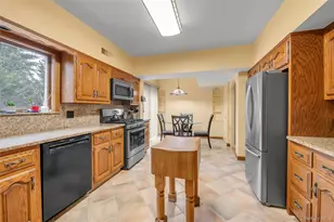 34 Soundview Crest, Manhasset, NY 11030 - Photo 7