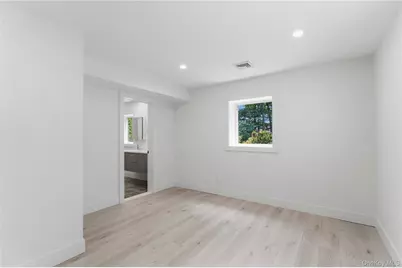 31 Saw Mill Road, Cold Spring Harbor, NY 11724 - Photo 33