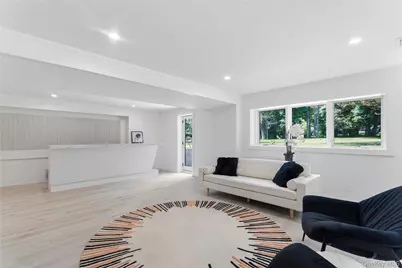 31 Saw Mill Road, Cold Spring Harbor, NY 11724 - Photo 21