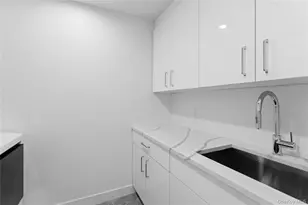 31 Saw Mill Rd, Cold Spring Harbor, NY 11724 - Photo 25
