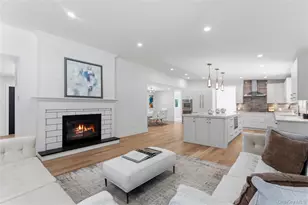 31 Saw Mill Rd, Cold Spring Harbor, NY 11724 - Photo 7