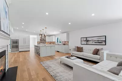 31 Saw Mill Road, Cold Spring Harbor, NY 11724 - Photo 7