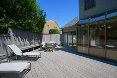 12 Princeton Drive, Syosset, NY 11791 - Photo 19
