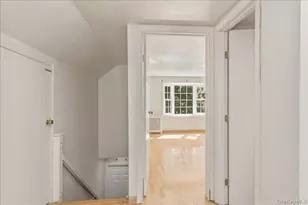 82-56 248th St, Bellerose, NY 11426 - Photo 13