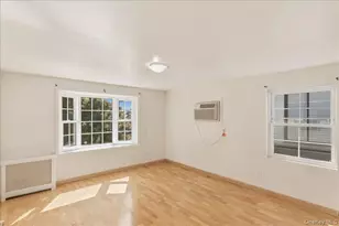 82-56 248th St, Bellerose, NY 11426 - Photo 15