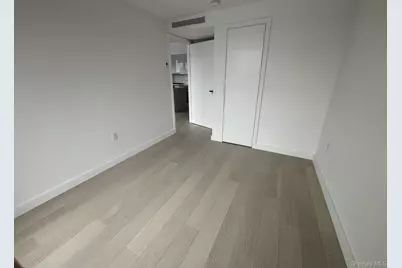 14449 Northern Boulevard #718, Flushing, NY 11354 - Photo 17