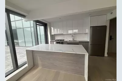 14449 Northern Boulevard #718, Flushing, NY 11354 - Photo 11