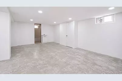341 12th Street, West Babylon, NY 11704 - Photo 23