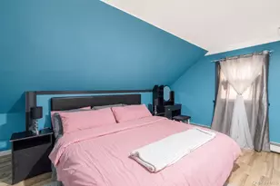341 12th St, West Babylon, NY 11704 - Photo 17