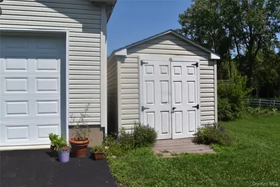 201 Brittany Terrace, Rock Tavern, NY 12575 - Photo 23
