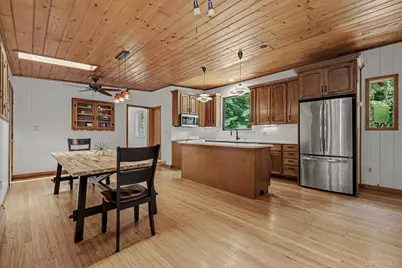16 Briar Hill Road, Hopewell Junction, NY 12533 - Photo 5
