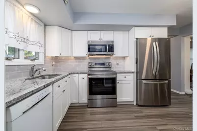 146 Lincoln Street, Garden City, NY 11530 - Photo 9